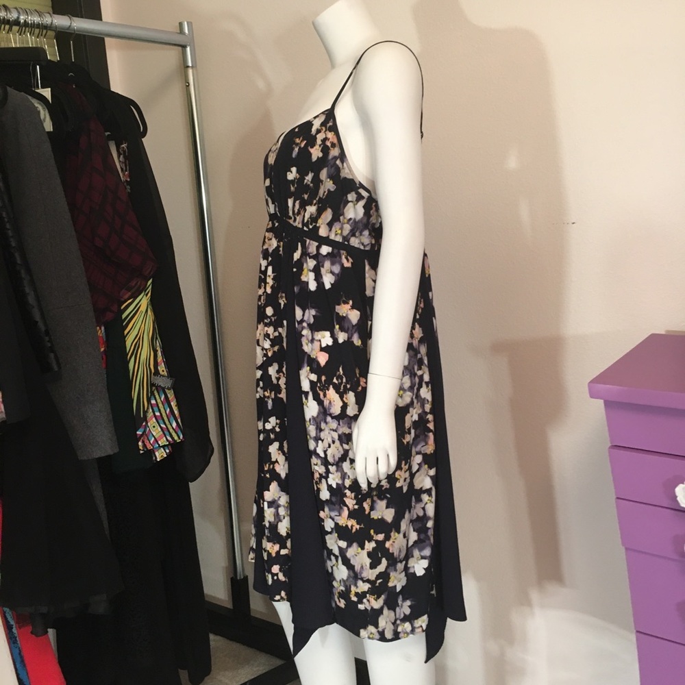 Vera Wang Handkerchief Navy Floral Dress - Picture 8 of 16